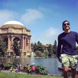 Meet your Posher, Luis